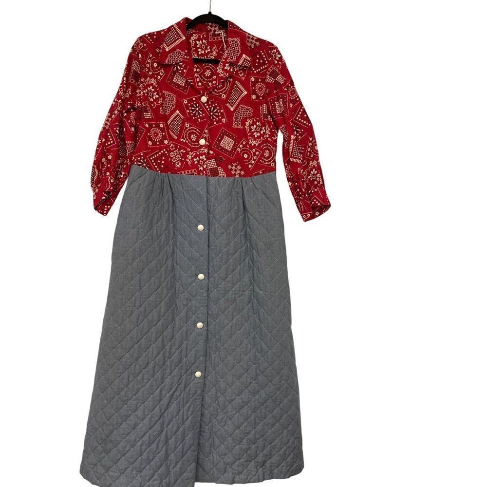 Vintage 1970s Womens Housecoat Robe Dress Maxi M Red Gray Geometric Quilted